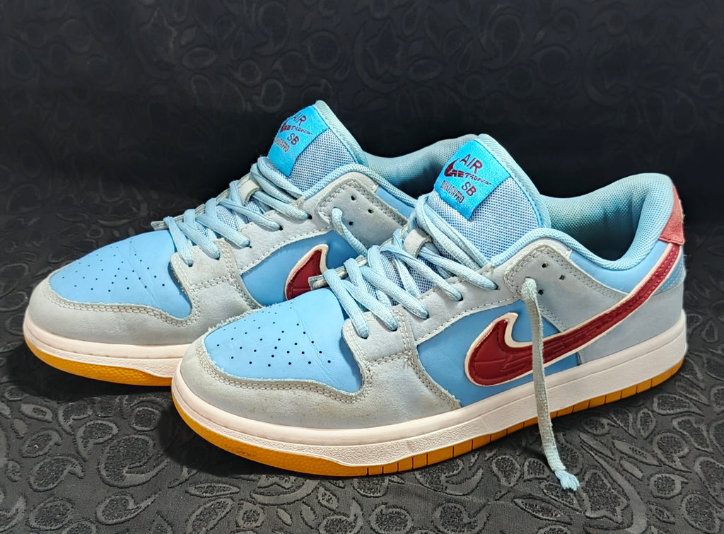 Nike SB Dunk Low "Phillies" (City Connect)