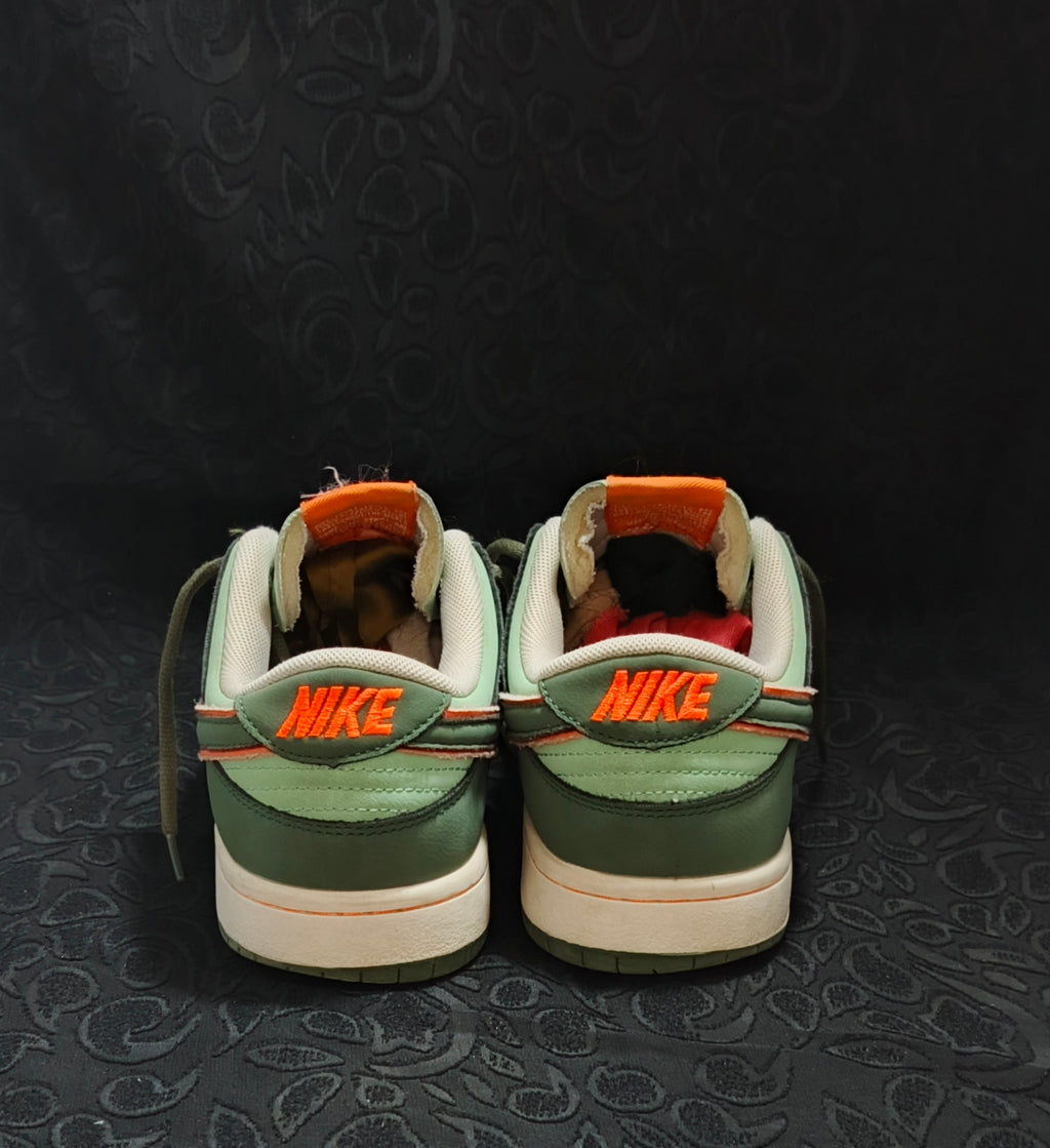 Nike Dunk Low "Hasta / Total Orange"