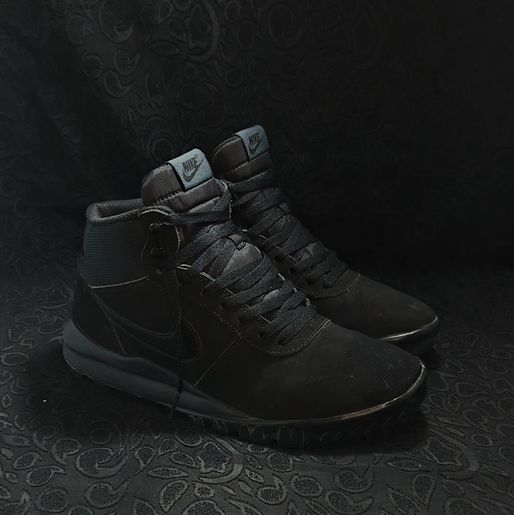 Nike Path Winter "Black"