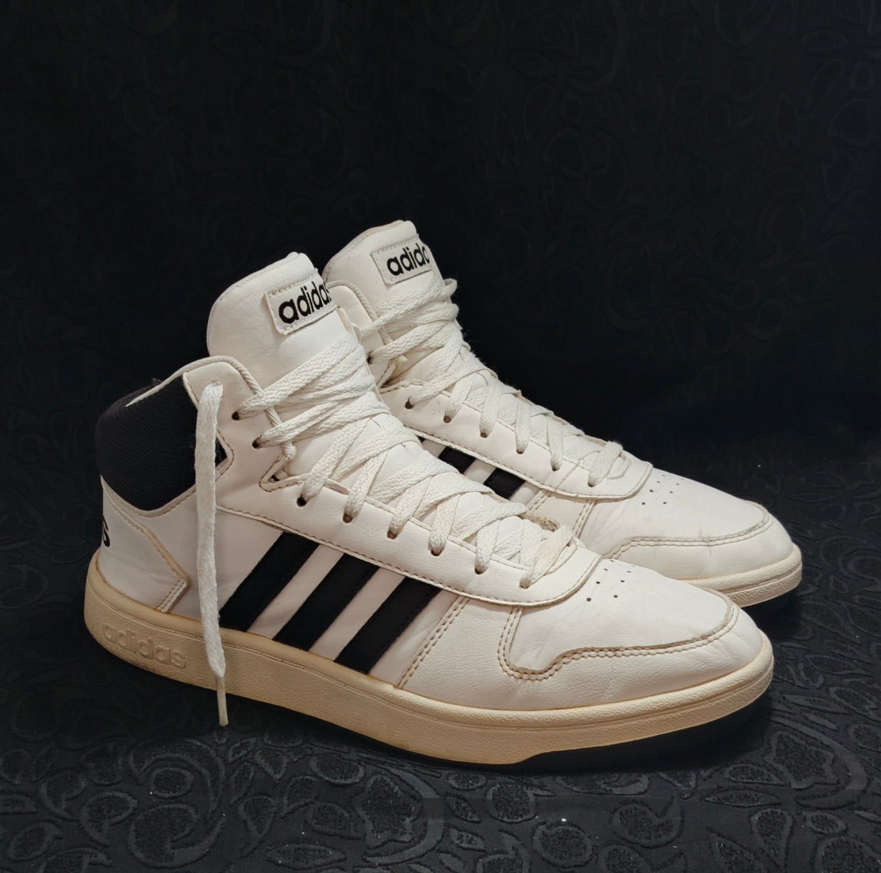 Adidas Hoops 2.0 Mid "White/Black"