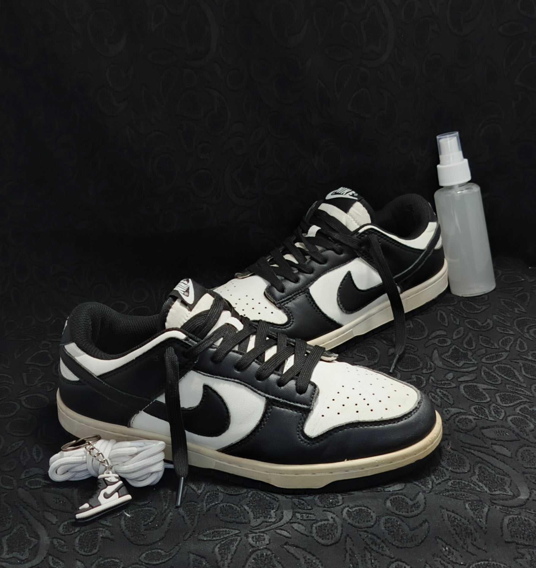 Nike Dunk Low "Black/White (Panda)"