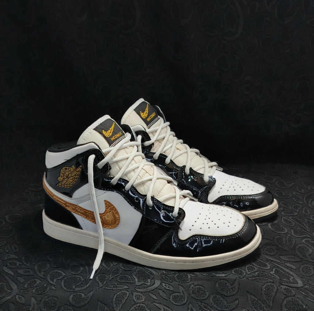 Nike Air Jordan 1 Mid “Black/White/Gold Patent”