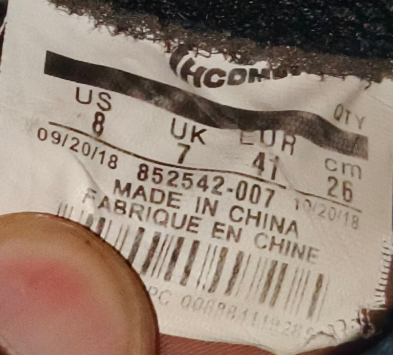 Nike Air Jordan 1 Mid “Black/White/Gold Patent”